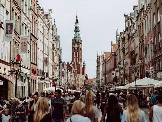 apteczka jako obowiązkowe wyposażenie samochodu